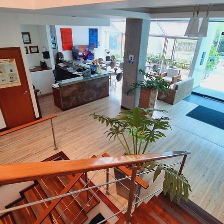 Habitat Suites Hotel Перейра Екстер'єр фото