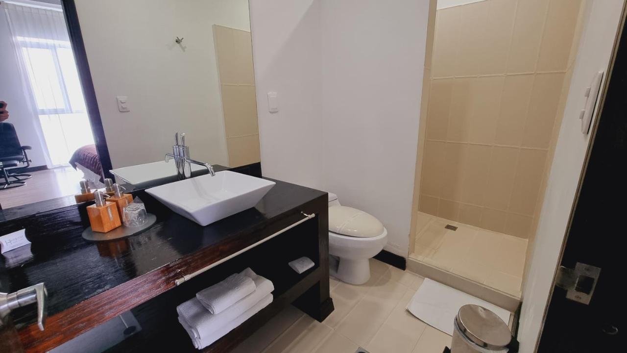 Habitat Suites Hotel Перейра Екстер'єр фото