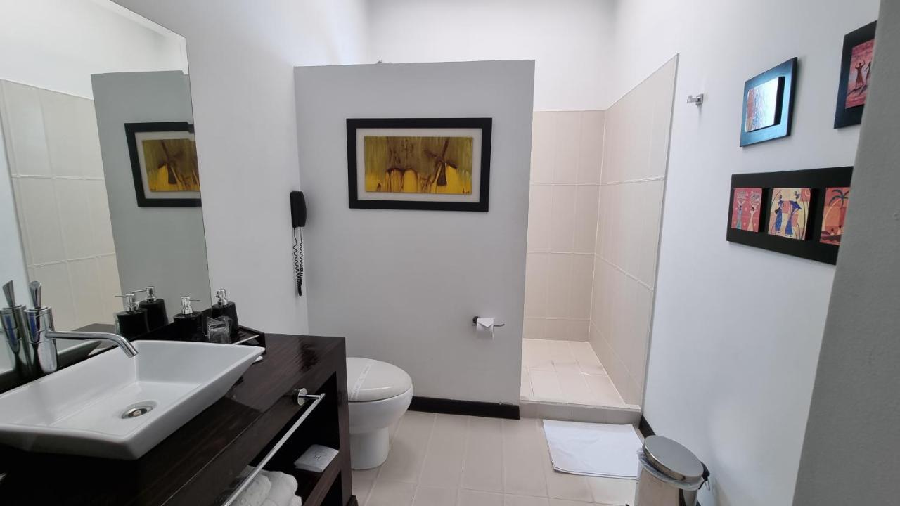 Habitat Suites Hotel Перейра Екстер'єр фото