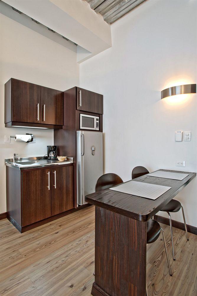 Habitat Suites Hotel Перейра Екстер'єр фото
