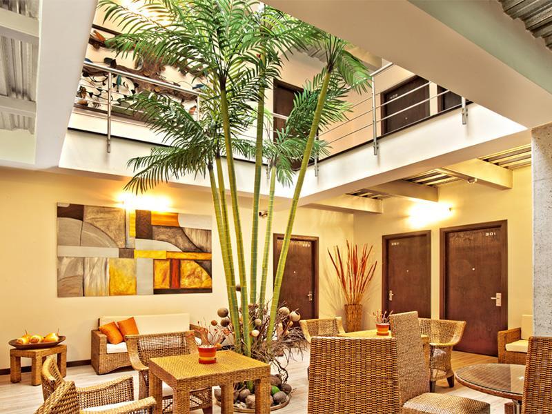 Habitat Suites Hotel Перейра Зручності фото